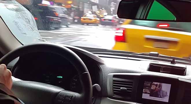 Pregnant Taxi Driver Takes a Homeless Man to the Hospital — Next Morning She Sees a Motorcade of SUVs Outside Her Window