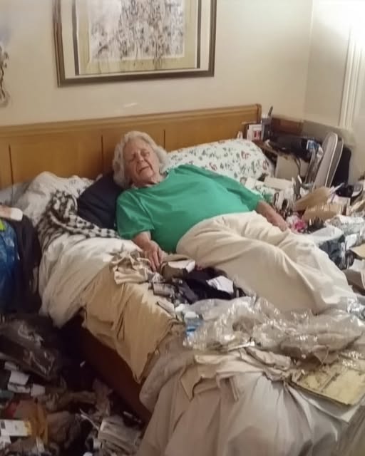 My Husband Changed the Locks for His Mistress—He Didn’t Expect My Next Move